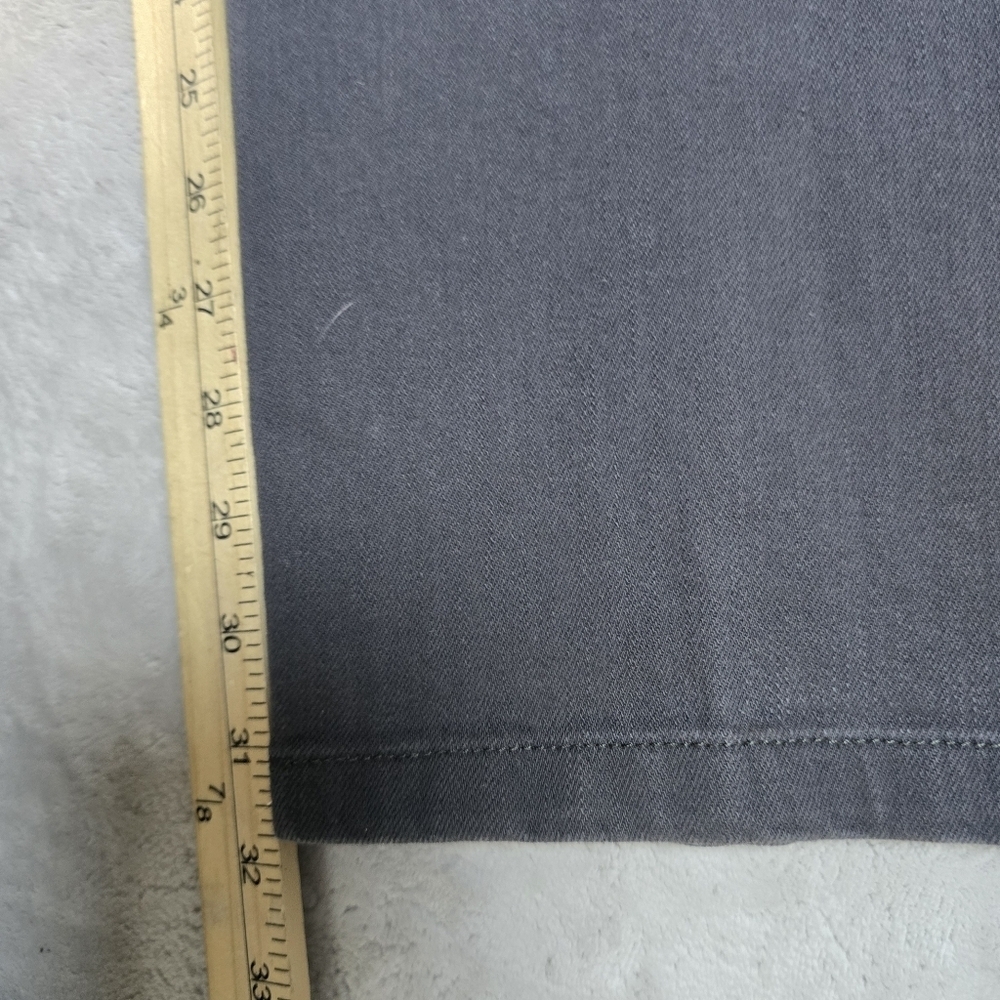 Mountain Hardware Jeans Men's 36x32 Grey Straight Leg Levis Jeans Mens 36x30 - Picture 10 of 12
